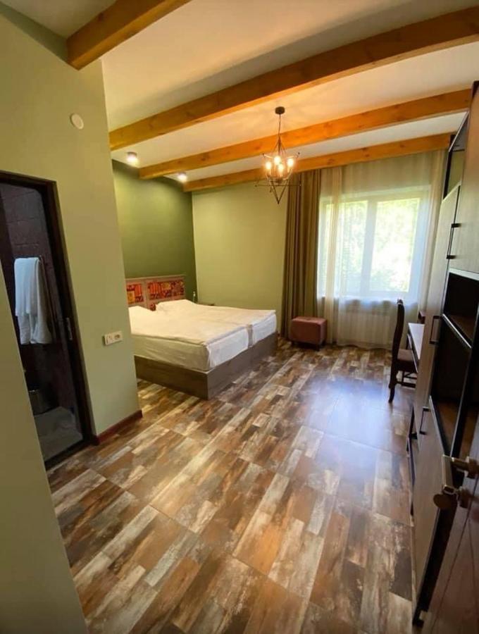 Kefilyan Family Hotel Szanain Kültér fotó