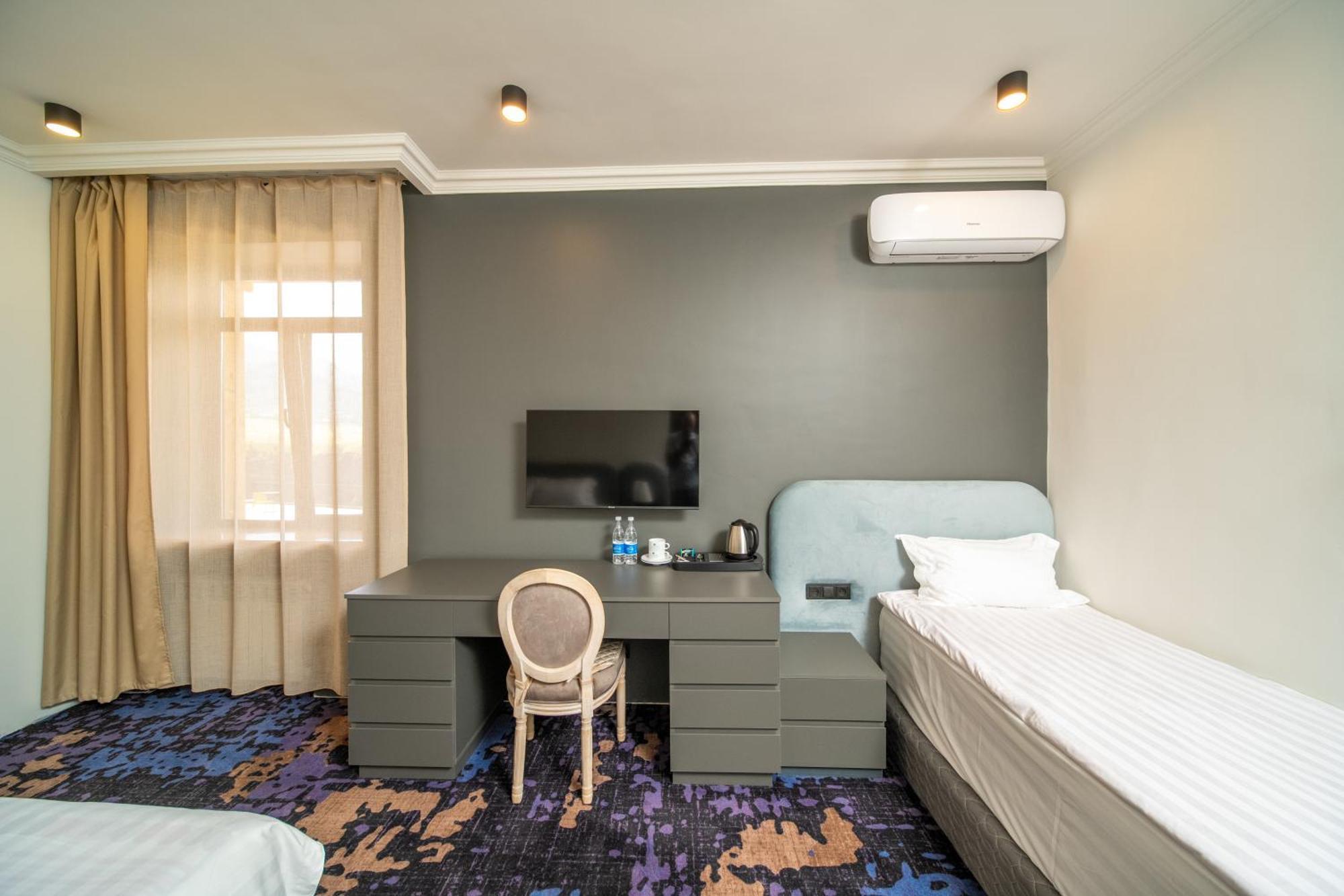 Kefilyan Family Hotel Szanain Kültér fotó