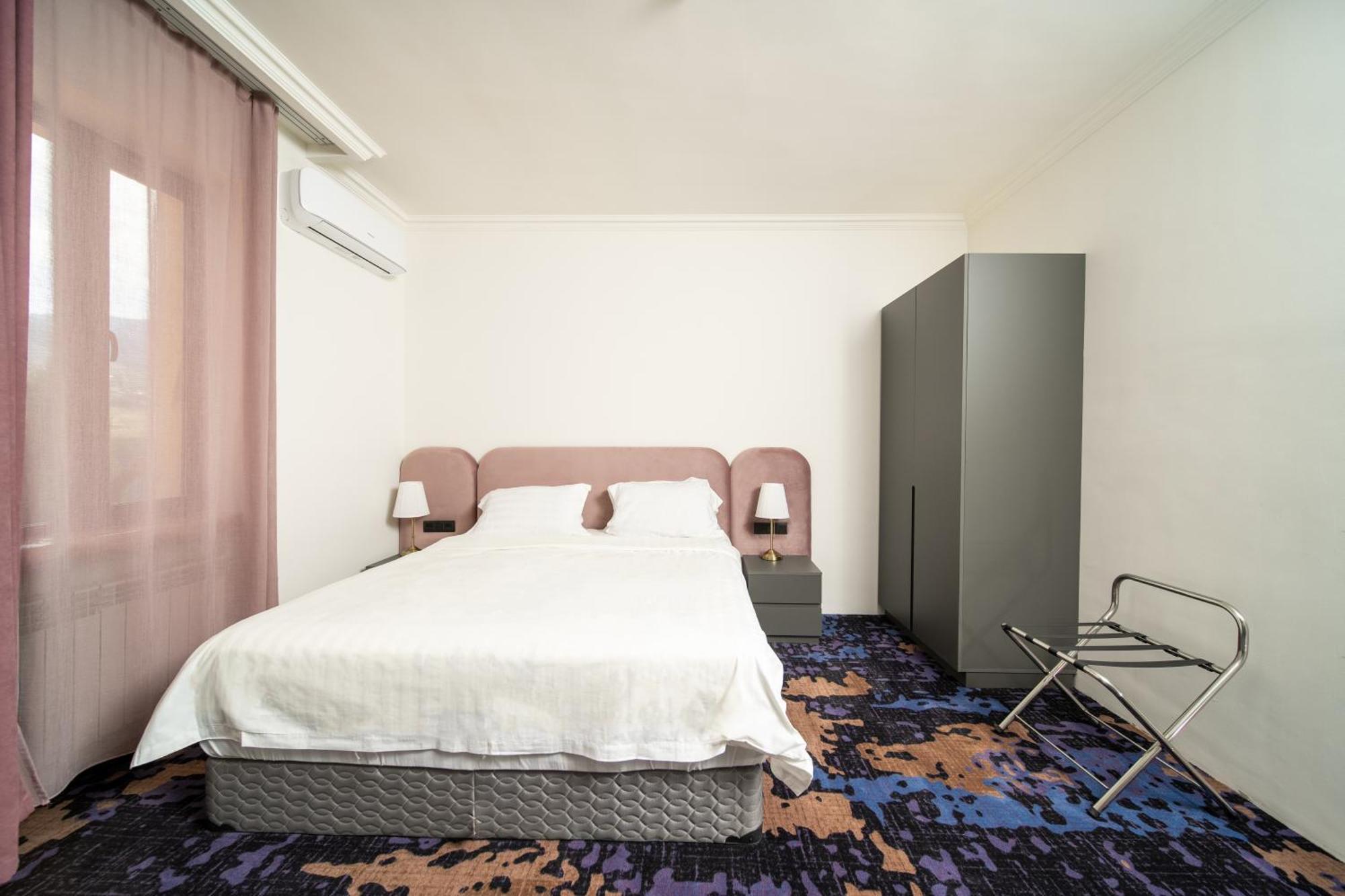 Kefilyan Family Hotel Szanain Kültér fotó